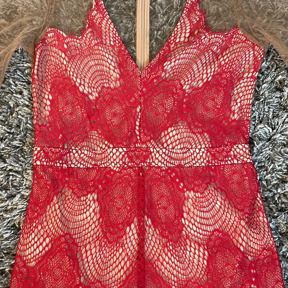 Mesh lace dress - Picture 5 of 13